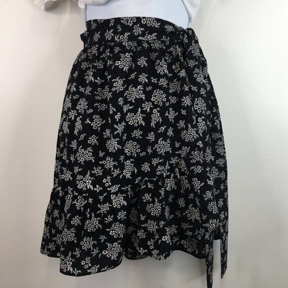 MICHAEL by Michael Kors Black and White Floral Ruffles Wrap Skirt Size XS - Picture 1 of 7